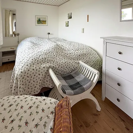 Cozy In With House Sea View